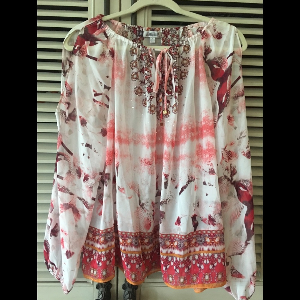 NWT Jennifer Lopez Shirt